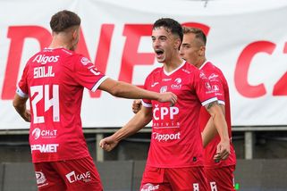 Fotbalisté Pardubic v závěru přišli o výhru s Rapidem - Sport.cz
